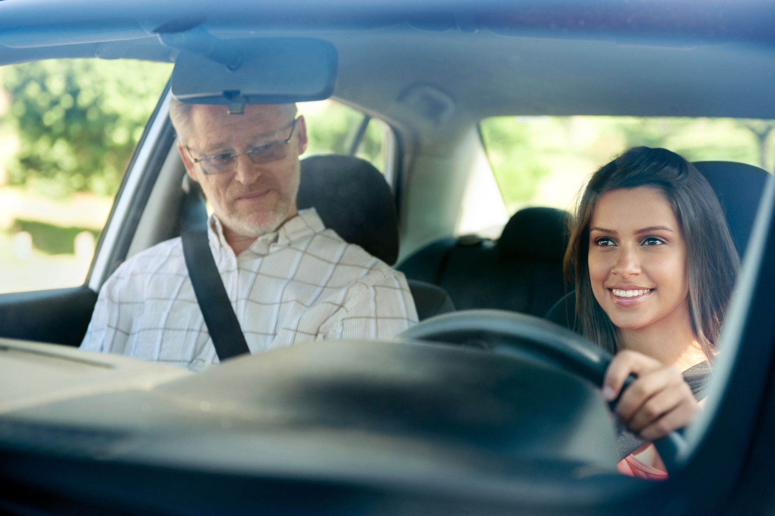 Leçon de conduite en toute confiance avec Pink Permis